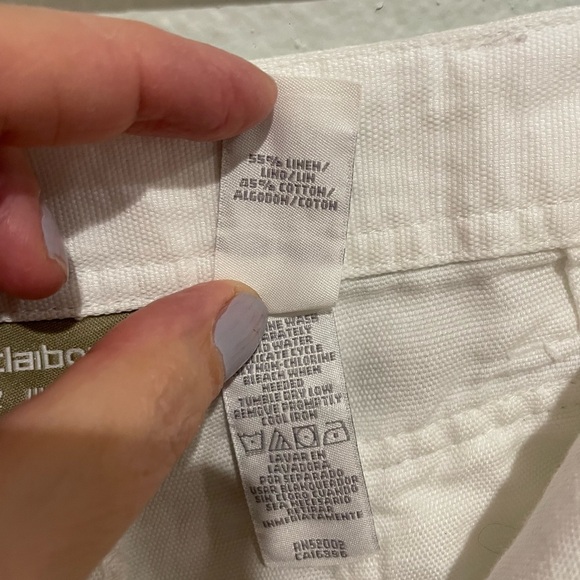 Liz Claiborne Lizwear White Linen blend shorts Size 12 - Picture 4 of 6
